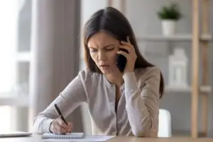 woman confused after a bipolar episode